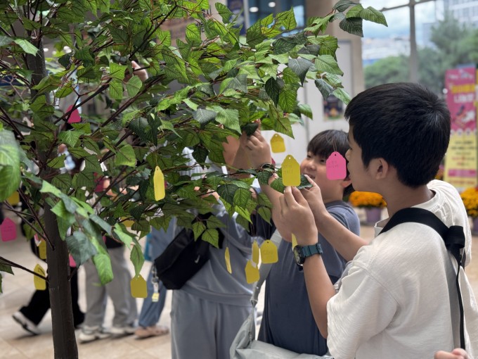 KakaoTalk_Photo_2025-10-24-22-10-06 007.jpg